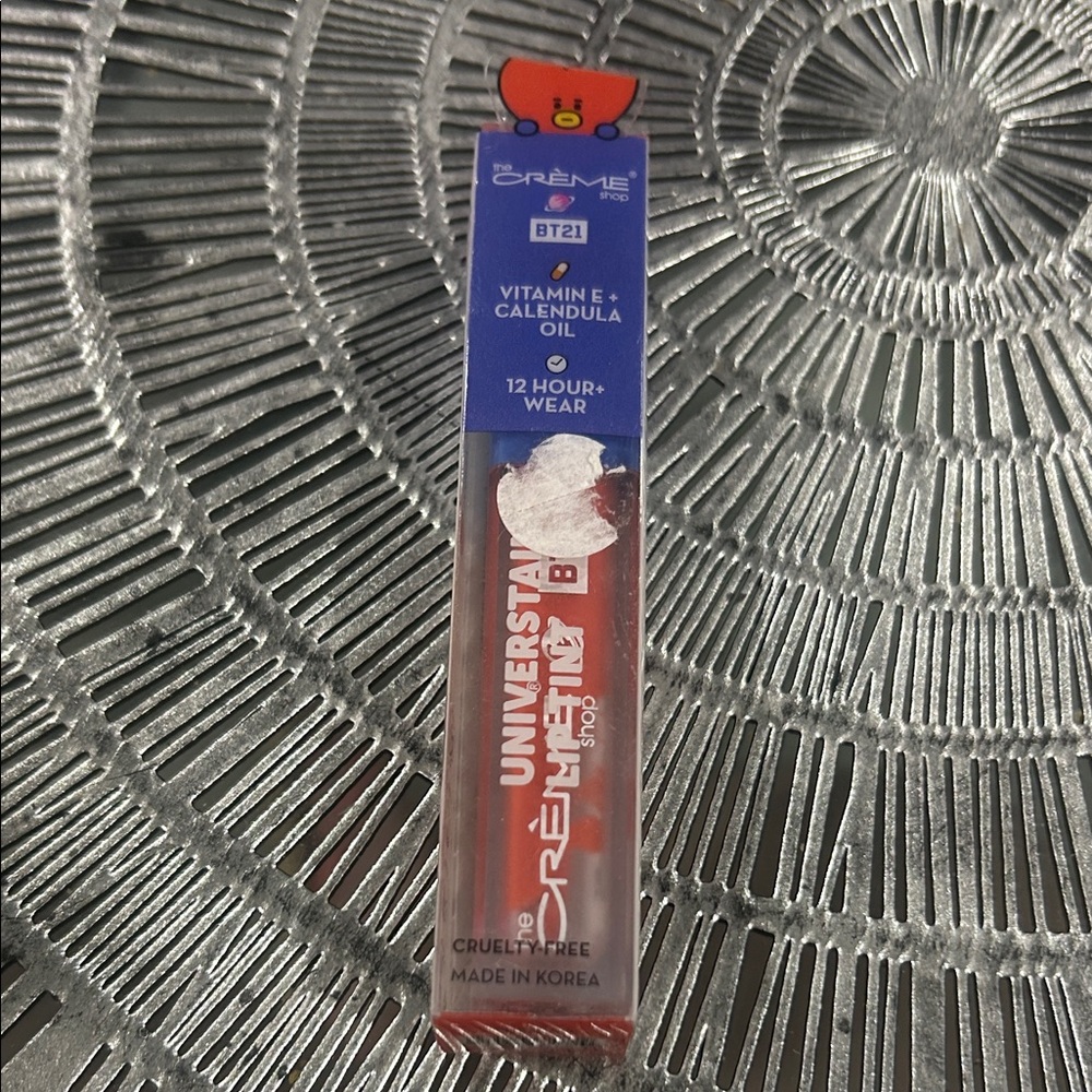 Creme Shop Universal Tint Lip Oil BT21 LIMITED COLLECTION- Curiously coral